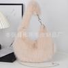 Venta al por mayor, sencilla, de otoño e invierno, de piel sintética de zorro, bolso de mano para mujer, bolso bandolera portátil de gran capacidad, bolso de felpa