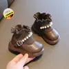 Zapatos de Caminar de Moda para Niños Colección Otoño/Invierno 2025 Botines Cálidos con Forro de Felpa para Niñas Zapatos de Caminar Zapatos Versátiles para Niños Pequeños