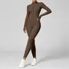 Macacão de gola alta com bloqueio de cores estilo europeu e americano com meio zíper, peça única de roupa fitness para mulheres, roupa para esportes de alta intensidade e yoga 8326