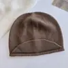 Boné de Baseball de Moda 100% Lã Pura de Alta Qualidade para Mulheres com Aba Curta, Chapéu de Lã Quente Intelectual para Outono e Inverno, Mesmo Estilo de Blogueira