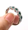 Chenrui Deseo Anillo de Compromiso de Rubí Micro-Incrustado Europeo y Americano Zircón Verde Esmeralda Joyería de Mano Joyería Exquisita Diamante Verde