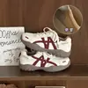 En Stock Primavera Nuevo Modelo Tenis de Piel Genuina Suela Suave para Mujer, Ligeros Versátiles Casuales para el Trabajo Correr, Tenis de Entrenamiento Estilo Gump para Mujer