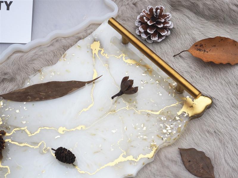 15305048081_964394693