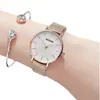 Relógio Feminino Flash Diamond Totalmente Cravejado Feminino Luxo Leve Nicho Ins Simples Elegante Artístico Novo Edição de Alta Combinação Brilhante Relógio Feminino