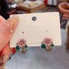 Aretes de botón de pétalos de margarita de lujo ligero retro en color contrastante 2022 nuevos aretes de moda estilo Mori de Hong Kong aretes personalizados de aguja de plata
