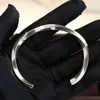Pulseira de Aço Titânio Prata Feminina Anel de Zircônia de Alta Qualidade Joia de Mão Pulseira Prata Pulseira de Corda Pulseira Atacado