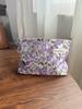 Bolsa de Cosméticos Flor Roxa Bolsa de Mão Portátil para Menina Bolsa de Viagem para Estudante Bolsa de Higiene Pessoal Bolsa de Armazenamento Bolsa de Lona Carteira