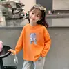 Camiseta de Manga Larga de Moda para Niña 2026 Primavera y Otoño Nueva Elegante Camiseta Infantil de Cuello Redondo Camiseta Básica de Algodón Puro para Niña Pequeña