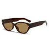 Gafas de sol de ojo de gato de metal de una sola pieza estilo europeo y americano para mujer, retro, de alta gama, para adelgazar la cara redonda, populares en línea, de moda, modernas
