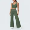 Conjunto deportivo de yoga para mujer, top sin mangas de color block con cuello en U de tela cepillada estilo europeo y americano, pantalones de yoga ajustados, pantalones de pierna ancha acampanados de cintura alta