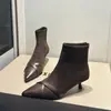 Novedad Moda Otoño e Invierno 2026 Botines Cortos Versátiles de Gamuza con Cremallera y Tacón Kitten para Mujer Comercio Transfronterizo