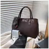 Bolso Retro Esmerilado Transfronterizo para Mujer de Gran Capacidad 2025 Nuevo Otoño e Invierno de un Solo Hombro Bolso Cruzado Popular Bolso Satchel Bolso Platino