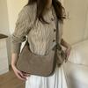 Bolsa Casual Retro de Alta Qualidade Feminina 2025 Nova Bolsa Croissant de Grande Capacidade para o Dia a Dia Versátil Bolsa Dumpling Transversal