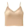 Camisola sexy de encaje francés para primavera y verano para mujer con copas incorporadas, se puede usar como prenda exterior, cómoda camisola básica con hermoso diseño en la espalda
