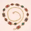 Corrente de Cintura Estilo Étnico Acessível de Luxo Retrô para Mulheres com Design Incrustado de Strass Corrente de Cintura Dourada Acessórios de Corrente para Saia Estilo Palácio