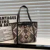 2026 Nuevo Bolso de Moda Estilo Étnico para Mujer Casual Simple Elegante Gran Capacidad Bolso Tote para Mujer Bolso de Hombro Único para Axila