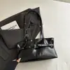 Bolsa Transfronteriza de Gran Capacidad para Mujer Otoño 2026 Nuevo Versátil Moda Hombro Único Tendencia Viaje de Negocios Retro Casual Bolsa de Mano