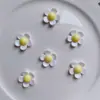 Flor Branca Brilhante de Cinco Pétalas Imitação Acessórios de Resina Diy Para Headwear Grampo de Cabelo Cola Creme Capa de Celular Copo de Água Adesivo de Geladeira