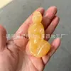 Ornamento de mão de jade afegão natural, cabo de nogueira estrela-lua, ornamento de bule de jade, selo leão Pixiu laranja de jade amarelo
