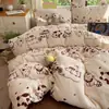 Otoño e Invierno Set Grueso de Leche Polar Estampado de Dibujos Animados Funda Nórdica Sábana Acolchada Cálida con Terciopelo Set de Tres Piezas para Dormitorio de Estudiante 4