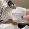 Calcetines Apilados Estilo Crema para Mujer Verano Calados Flor Pequeña Delgados Moda Transpirables Sin Costuras Dulces Versátiles Calcetines de Media Caña Luna