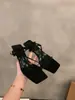 Sandálias Prateadas de Salto Alto Estilo Francês de Nicho, Sapatos de Fada, Novos Sapatos Romanos Pretos com Cadarço para o Verão de 2025