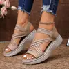 Sandália Feminina Nova Respirável 2025 Verão Tecida Vazada Sola Grossa Slip-On Sandálias Femininas