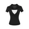 Camiseta feminina estilo retrô americano, falsa peça dupla, cor contrastante, decote V profundo, manga curta, design slim fit de verão, top estiloso com gola polo