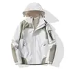 Chaqueta exterior 3 en 1 estilo Luotuo para mujer, abrigo de montañismo a prueba de viento e impermeable, ropa de trabajo para hombre al por mayor