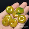 Pingente Fivela da Paz de Jadeite Amarelo com Inclusões Verdes de Mianmar 18mm Peças Soltas Atacado Joias de Jade DIY Acessórios para Brincos de Fivela de Jade