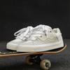 Nova Coleção Primavera 2025 Sapatos de Pão com Sola Grossa Versátil Nicho Masculino e Feminino Casais Moda Versátil Antiveludo Tênis de Skate Tênis da Moda