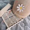 Broche Pérola Fivela Pin Cintura Fivela Anti-corrida Luz Fixa Acessórios de Roupas Mudança de Cintura Pequeno Artefato Pin Calças Pin Cintura