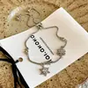 Pulseira de Zircônia Flor de Gesso Floco de Neve Feminina Estilo Cool Moda Alto Padrão Temperamento Pulseira Exquisita Popular Acessórios de Mão Atacado