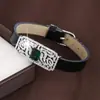 Pulsera Cuadrada Retro de Alto Nivel con Tallado Hueco e Incrustaciones de Circonita, Pulsera Personalizada Unisex, Disponible Exclusivamente para Ventas Transfronterizas