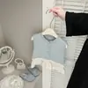 Colete de Menina para Primavera e Outono 2025 Novo Estilo Coreano Menininha Splicing Renda Tricô Colete Colete