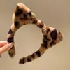 Tiara fofa de pelúcia com orelhas de urso e laço para mulheres, novo estilo 2026, projetada especificamente para lavar o rosto e aplicar máscaras faciais