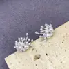 Brilhantes Brincos de Pérola com Hollow de Nebulosa Fogos de Artifício Doce Nicho Luxo Leve Alto Padrão Versátil Exquisitos Brincos de Alto Padrão