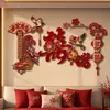 Accesorios de decoración para la habitación de bodas, incluyendo artículos para el dormitorio de los novios, decoraciones para la pared del cabecero y una variedad de suministros de boda para crear una atmósfera festiva.