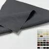 Em estoque, tecido de montanhismo 100% poliéster: leve, resistente a rasgos, firme e confortável. Ideal para calças casuais, de trabalho e para atividades leves ao ar livre