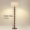 Lámpara de pie para sala de estar estilo francés de mediados de siglo, Lámpara de mesa de pie de alta gama con atmósfera estilo Wabi-Sabi retro americano para dormitorio junto a la cama