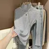 Camiseta básica de terciopelo grueso con cuello alto para mujer para otoño e invierno, camiseta de manga larga de cuello medio alto, top a rayas elegante adelgazante