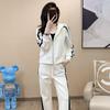 Conjunto Esportivo Casual de Luxo Branco Feminino Outono 2025 Nova Moda Simples Moletom com Capuz Conjunto de Duas Peças para Corrida