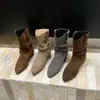 Botines retro de punta estilo europeo para mujer, colección otoño 2026, botines de gamuza a media pantorrilla, botas vaqueras occidentales versátiles y elegantes
