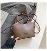 Popular Retro 2025 Primavera Estilo Coreano Moda Trendy Casual Portátil Bolso de Cubo para Trabajo y Desplazamiento Bolso Bandolera Maillard