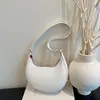 Bolsas de Nicho Francesas Femininas 2026 Textura Popular Novo Estilo Tendência Versátil Simples Moda Bolsa de Ombro Único Bolsa de Braço Feminina