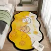 Alfombra de Cama de Terciopelo de Cristal con Dibujos de Cachorros, Alfombra de Dormitorio Antideslizante Absorbente de Agua con Forma Especial, Felpudo de Cama para el Hogar, Alfombra Refrigerante