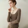 Suéter de Tricô Outono e Inverno para Mulheres, Gola Macia, Novo Estilo, Base Canelada, Caimento Justo, Branco Cremoso, Bege Veludo Macio
