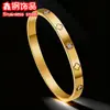 Pulseira Cruzada Europeia e Americana de Trevo de Quatro Folhas com Diamantes para Mulheres, Joia de Mão de Ouro de Alto Padrão, Pulseiras Empilháveis, Pulseiras de Aço Titânio