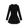 Vestido Negro de Manga Larga y Cuello Semi-alto para Mujer Otoño e Invierno Cintura Ceñida Falda Tutú Adelgazante Falda Base Interior