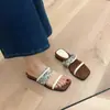 Primeiro Encontro com os Chinelos de Salto Anabela Estilo Francês para Mulheres, Novo Design Verão 2025, Estilo de Nicho, Adequado para Usar com Saias, Sandálias de Solado Grosso